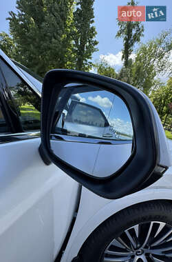 Внедорожник / Кроссовер Lexus RX 2023 в 