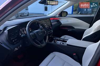 Позашляховик / Кросовер Lexus RX 2023 в 