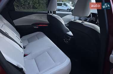 Позашляховик / Кросовер Lexus RX 2023 в 