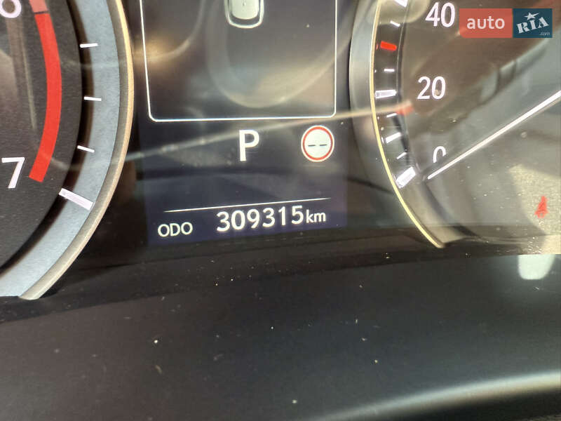 Позашляховик / Кросовер Lexus RX 2022 в Оратові