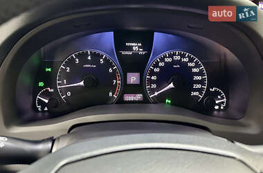 Внедорожник / Кроссовер Lexus RX 2014 в 