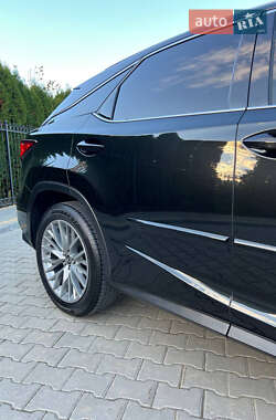 Внедорожник / Кроссовер Lexus RX 2019 в 