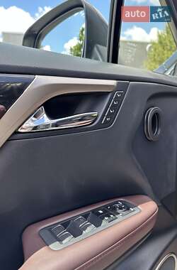 Позашляховик / Кросовер Lexus RX 2021 в 