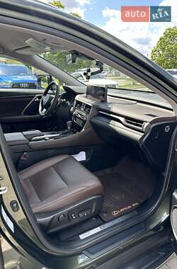 Позашляховик / Кросовер Lexus RX 2021 в 