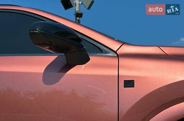 Внедорожник / Кроссовер Lexus RX 2023 в 