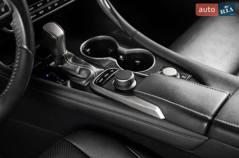 Позашляховик / Кросовер Lexus RX 2016 в Одесі