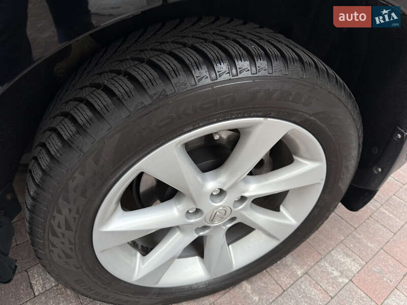 Внедорожник / Кроссовер Lexus RX 2010 в Киеве