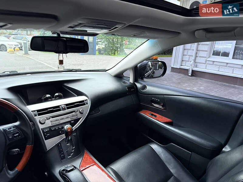 Внедорожник / Кроссовер Lexus RX 2010 в Киеве
