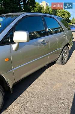 Внедорожник / Кроссовер Lexus RX 2000 в 