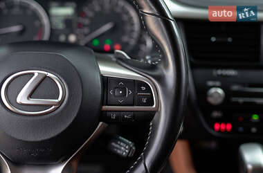Внедорожник / Кроссовер Lexus RX 2021 в 