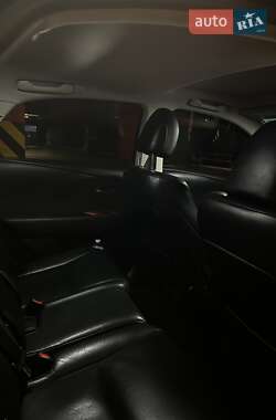 Внедорожник / Кроссовер Lexus RX 2010 в 