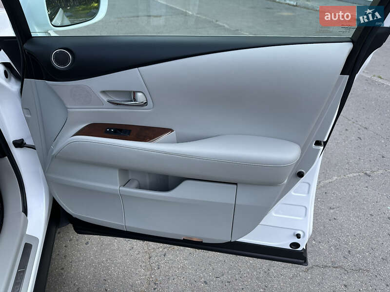 Позашляховик / Кросовер Lexus RX 2011 в Ромнах фото 12 Позашляховик / Кросовер Lexus RX 2011 в Ромнах