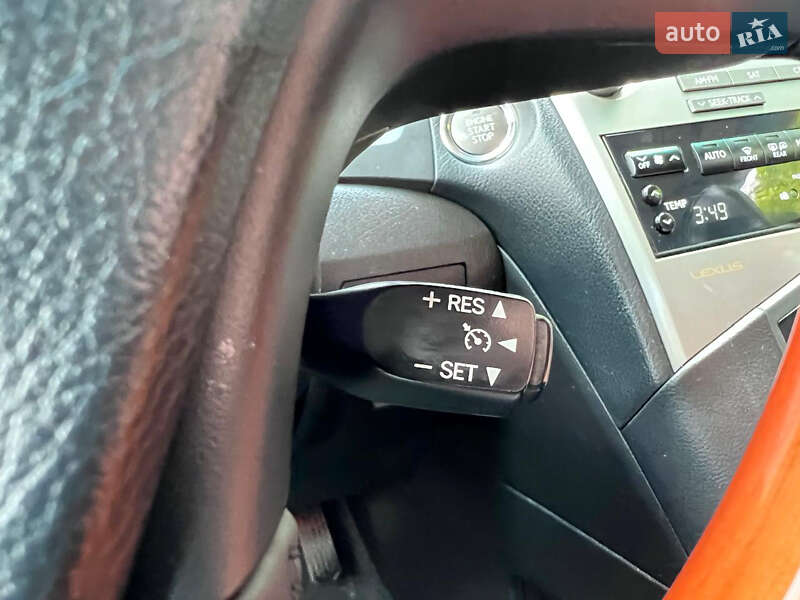 Внедорожник / Кроссовер Lexus RX 2010 в Турке