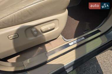 Внедорожник / Кроссовер Lexus RX 2006 в 