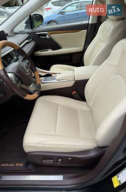 Внедорожник / Кроссовер Lexus RX 2020 в 