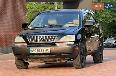 Внедорожник / Кроссовер Lexus RX 2001 в 