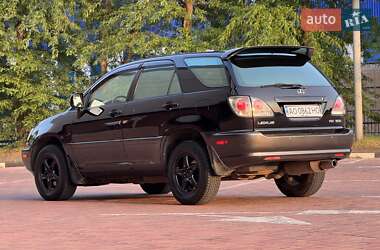 Внедорожник / Кроссовер Lexus RX 2001 в 