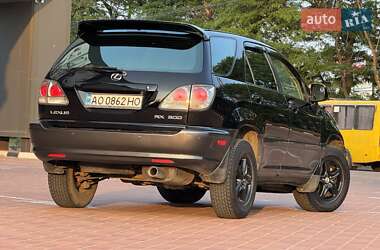 Внедорожник / Кроссовер Lexus RX 2001 в 