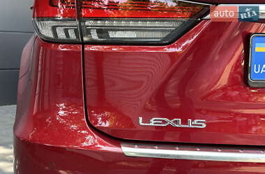 Внедорожник / Кроссовер Lexus RX 2021 в 