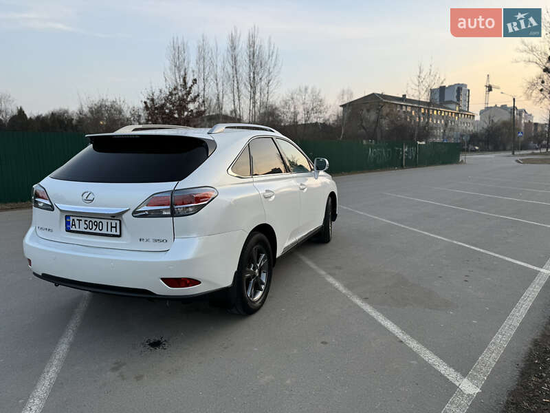 Внедорожник / Кроссовер Lexus RX 2012 в Надворной