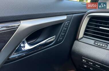 Внедорожник / Кроссовер Lexus RX 2016 в 