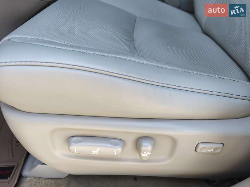 Внедорожник / Кроссовер Lexus RX 2007 в Днепре