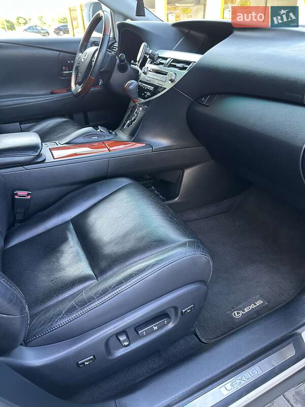 Внедорожник / Кроссовер Lexus RX 2010 в Измаиле