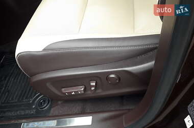 Внедорожник / Кроссовер Lexus RX 2016 в 