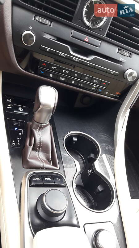 Внедорожник / Кроссовер Lexus RX 2016 в Киеве фото 11 Внедорожник / Кроссовер Lexus RX 2016 в Киеве