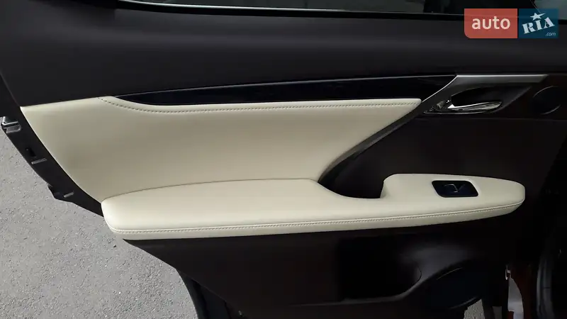 Lexus RX 2016 VIN JTJBAMCA402010713 фото оголошення 43 з 94