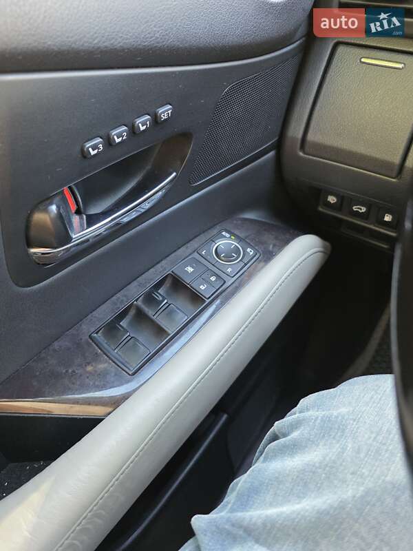 Внедорожник / Кроссовер Lexus RX 2015 в Киеве фото 14 Внедорожник / Кроссовер Lexus RX 2015 в Киеве