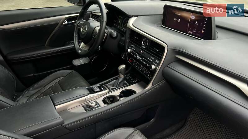 Внедорожник / Кроссовер Lexus RX 2017 в Львове
