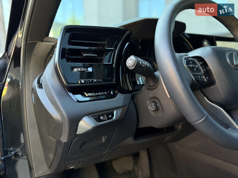 Внедорожник / Кроссовер Lexus RX 2024 в Львове