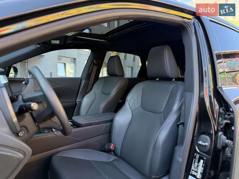 Внедорожник / Кроссовер Lexus RX 2024 в Львове