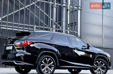 Внедорожник / Кроссовер Lexus RX 2019 в 