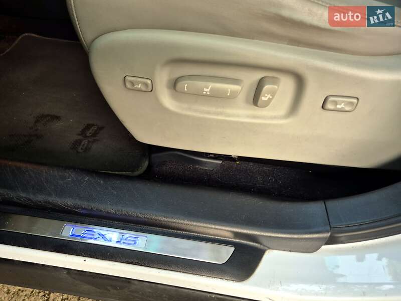 Позашляховик / Кросовер Lexus RX 2009 в Києві