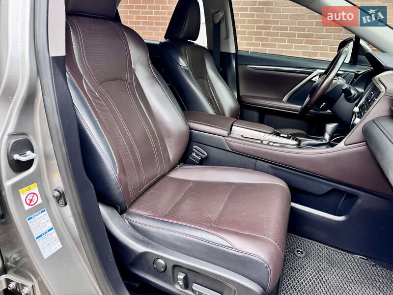 Позашляховик / Кросовер Lexus RX 2018 в Києві