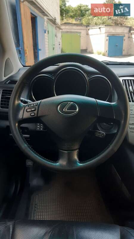 Внедорожник / Кроссовер Lexus RX 2004 в Днепре