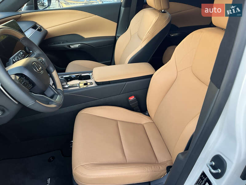 Внедорожник / Кроссовер Lexus RX 2024 в Василькове