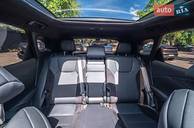 Внедорожник / Кроссовер Lexus RX 2022 в 