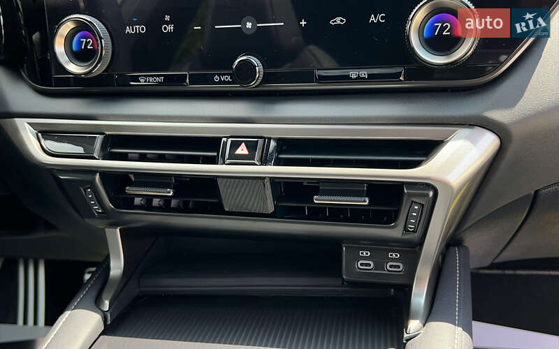 Внедорожник / Кроссовер Lexus RX 2023 в Львове