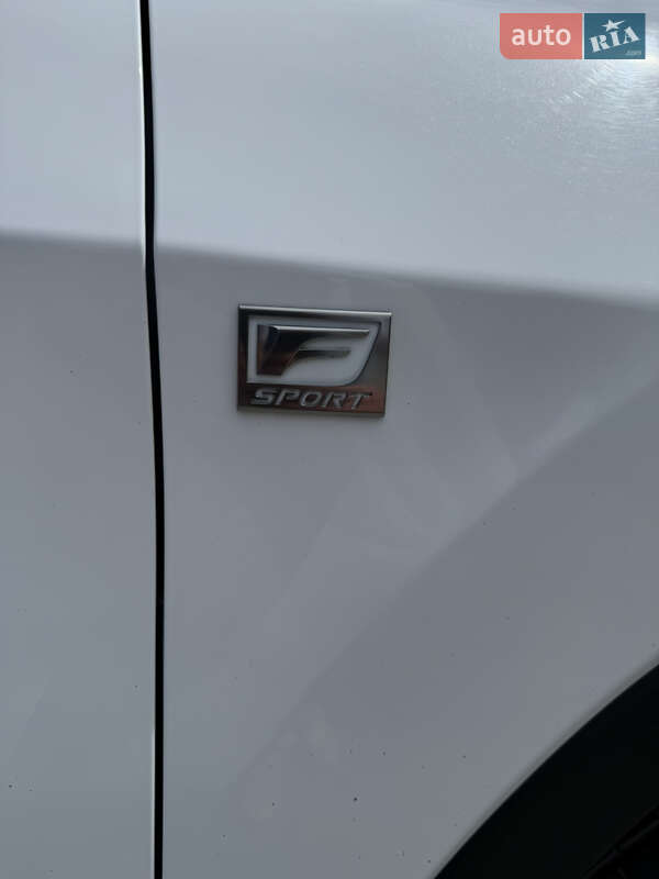 Внедорожник / Кроссовер Lexus RX 2016 в Киеве