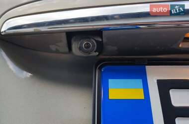 Внедорожник / Кроссовер Lexus RX 2005 в 