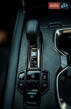 Внедорожник / Кроссовер Lexus RX 2024 в 