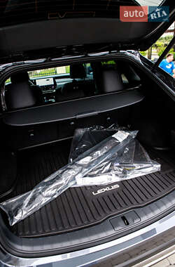 Внедорожник / Кроссовер Lexus RX 2024 в 