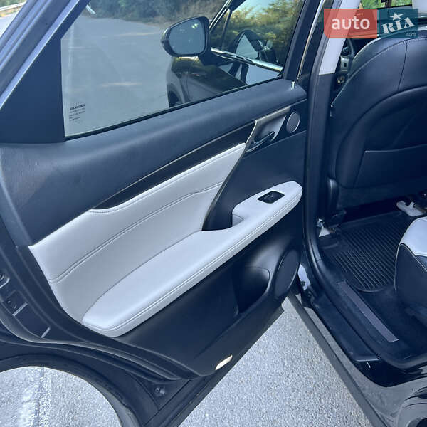 Внедорожник / Кроссовер Lexus RX 2017 в Арцизе