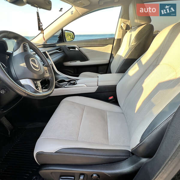 Внедорожник / Кроссовер Lexus RX 2017 в Арцизе