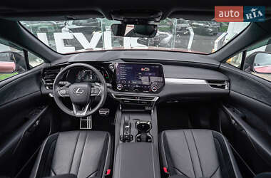 Внедорожник / Кроссовер Lexus RX 2022 в 