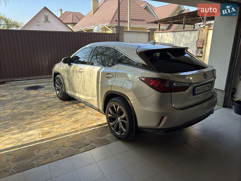 Позашляховик / Кросовер Lexus RX 2015 в Києві