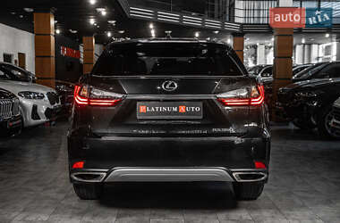 Внедорожник / Кроссовер Lexus RX 2019 в 
